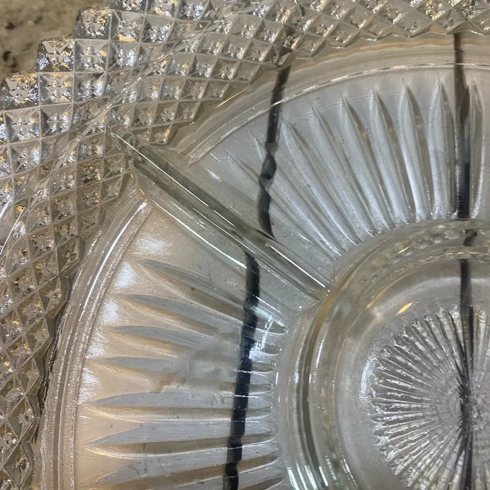 Elegant Clear Glass Serving Platter‎